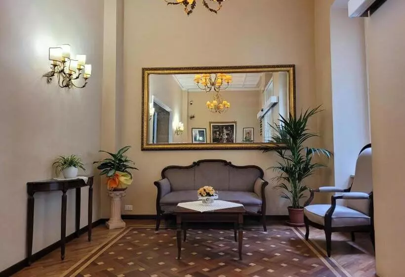 Отель Villa Aricia