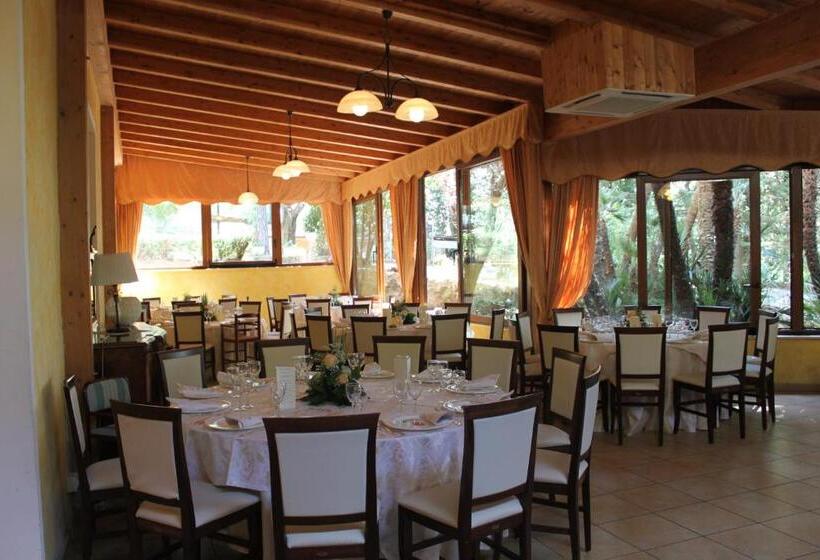 فندق Villa Aricia