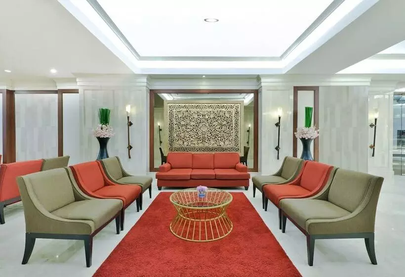 Centre Point Plus Hotel Pratunam