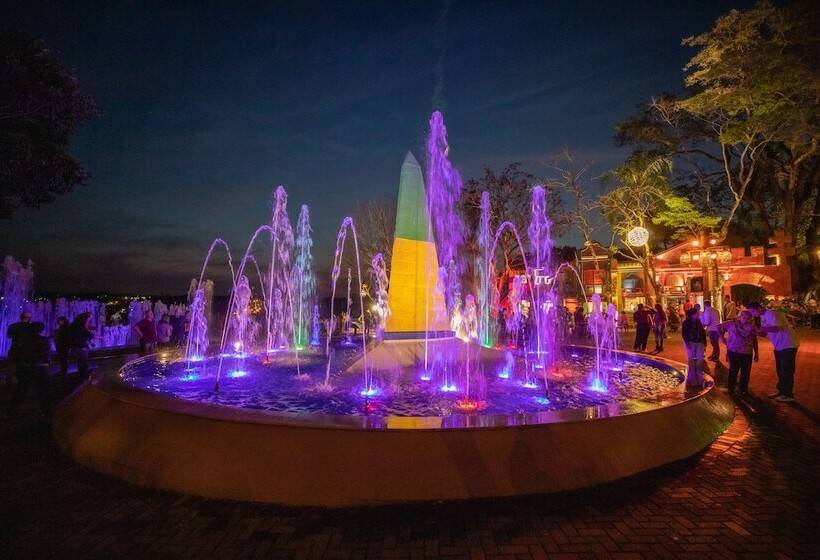 בית מלון כפרי Del Rey Quality