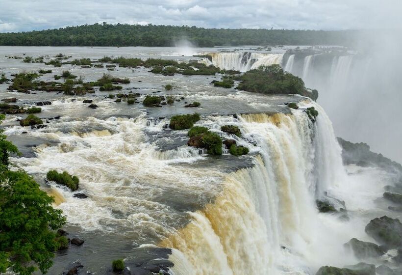 בית מלון כפרי Del Rey Quality