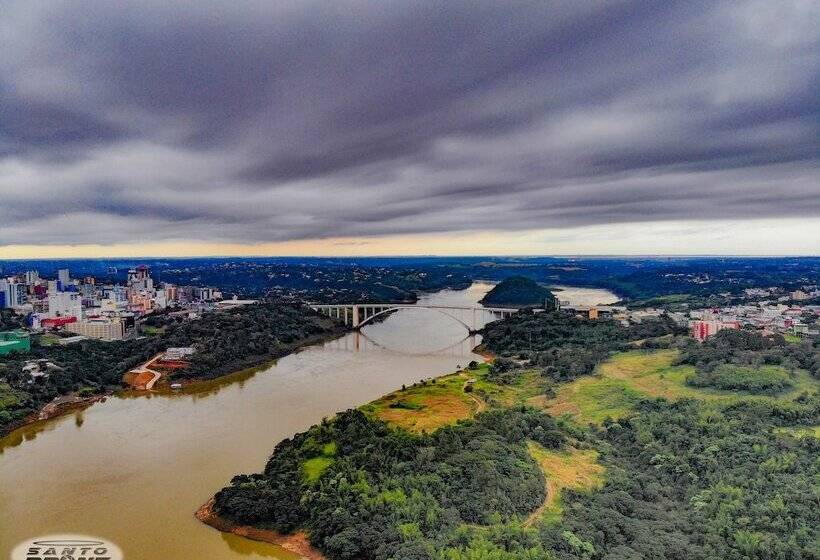 בית מלון כפרי Del Rey Quality