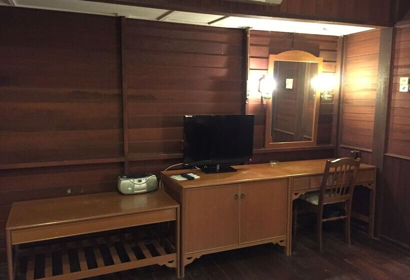 Hotel Kampung Tok Senik Resort