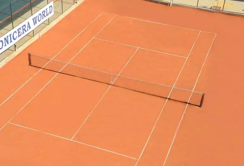 酒店 Lonicera World