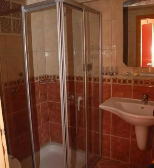 酒店 Lonicera World