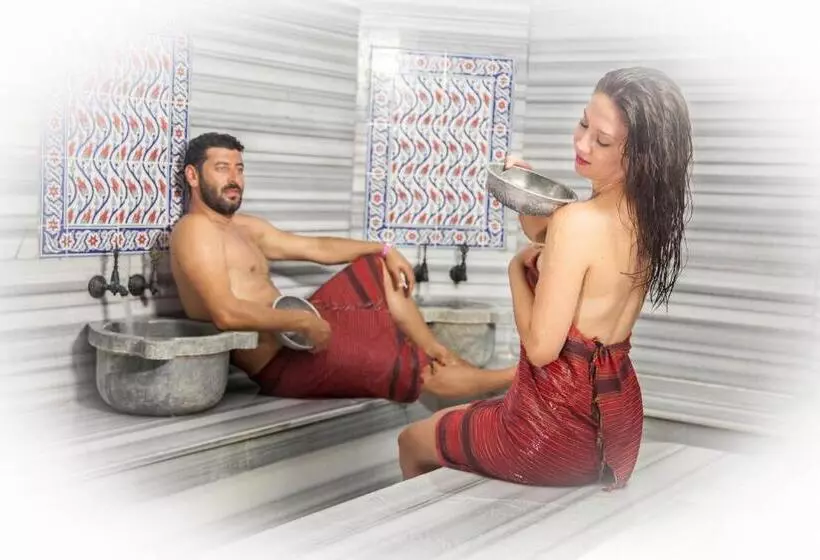 酒店 Lonicera World