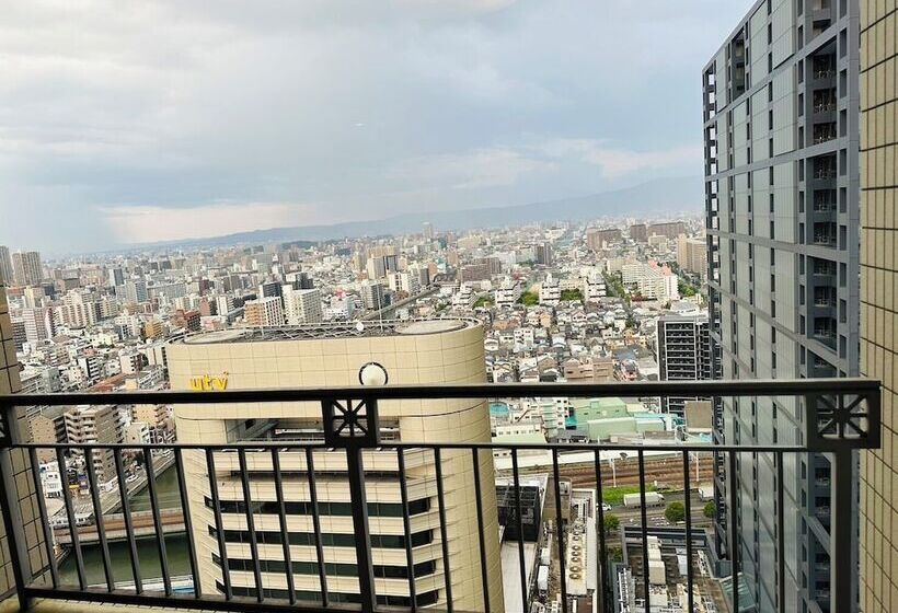 בית מלון כפרי Monterey La Soeur Osaka