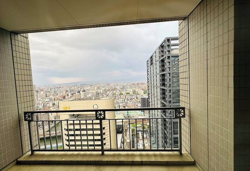 בית מלון כפרי Monterey La Soeur Osaka