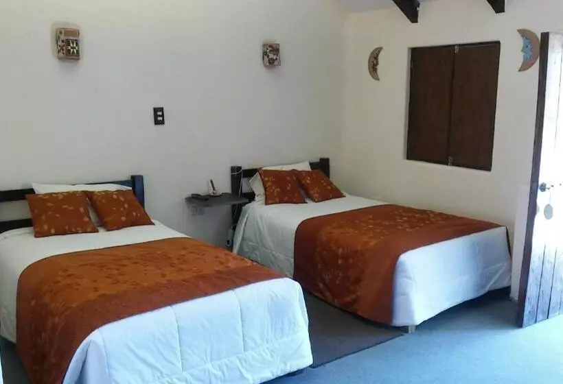 هتل Pozo Del Cielo