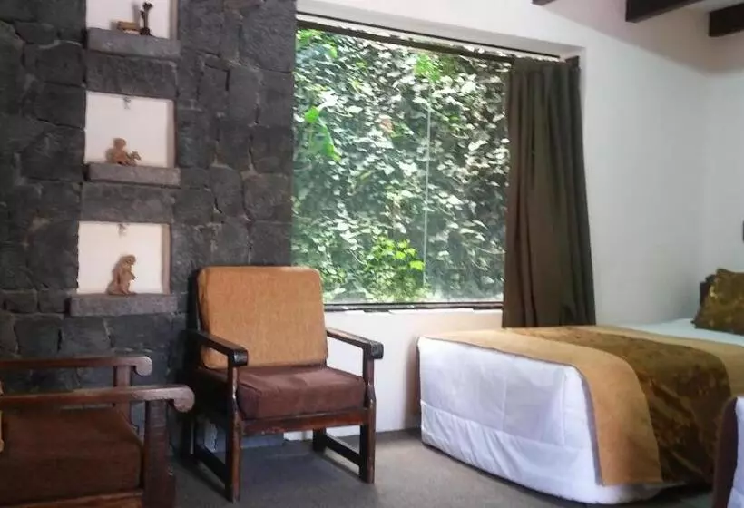 هتل Pozo Del Cielo