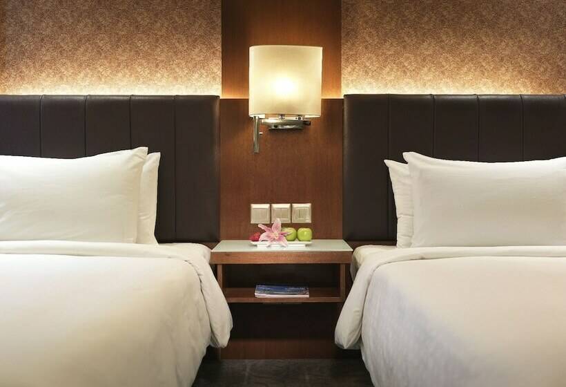 هتل St Giles Boulevard