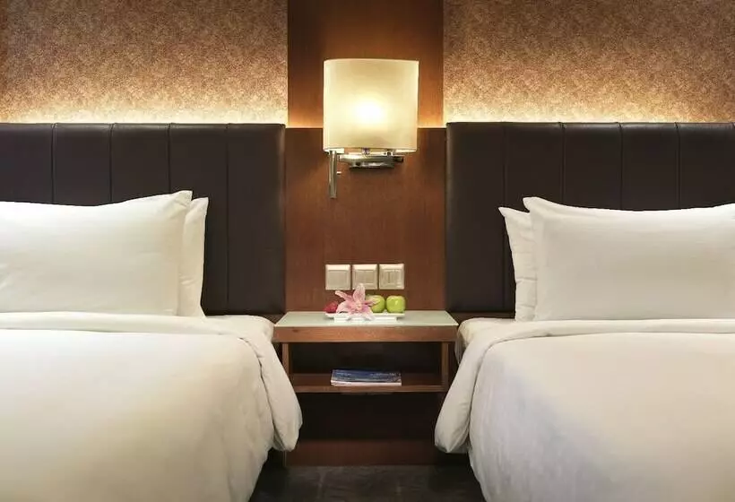 هتل St Giles Boulevard