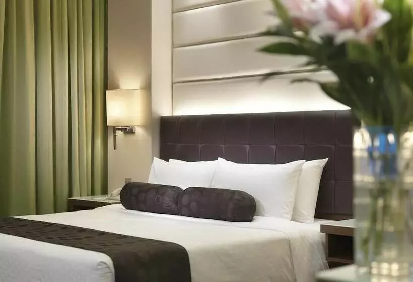 هتل St Giles Boulevard