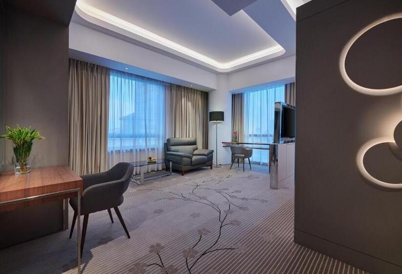 هتل St Giles Boulevard