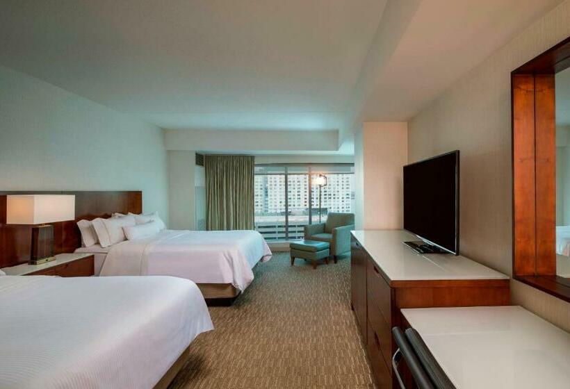 هتل The Westin Boston Seaport District