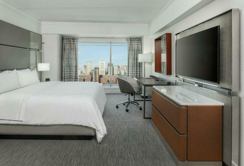هتل The Westin Boston Seaport District