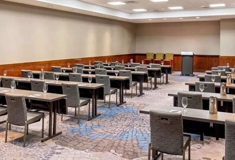 בית מלון כפרי The Westin Boston Seaport District