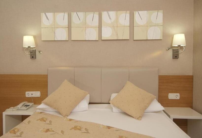 هتل Trendy Palm Beach - Adults Only