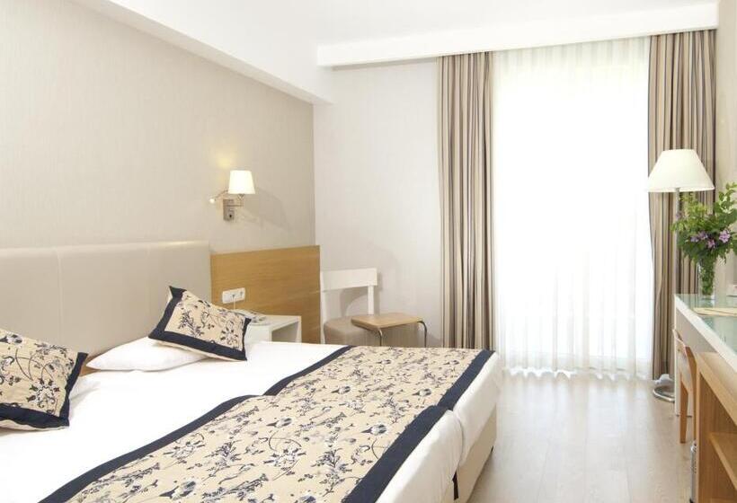 هتل Trendy Palm Beach - Adults Only