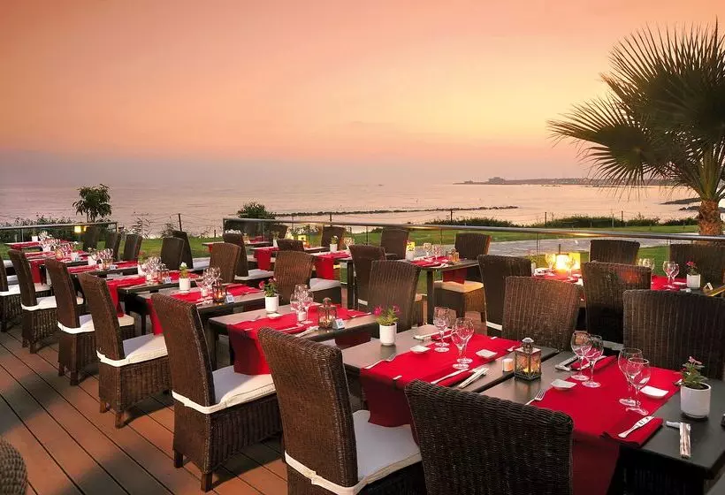 Hotel Alexander The Great Beach