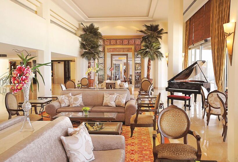 هتل Alexander The Great Beach