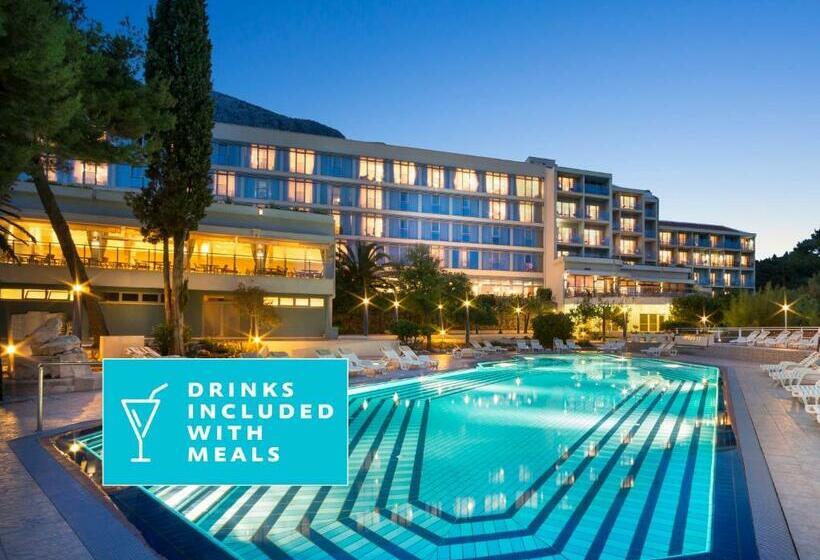 هتل Aminess Grand Azur