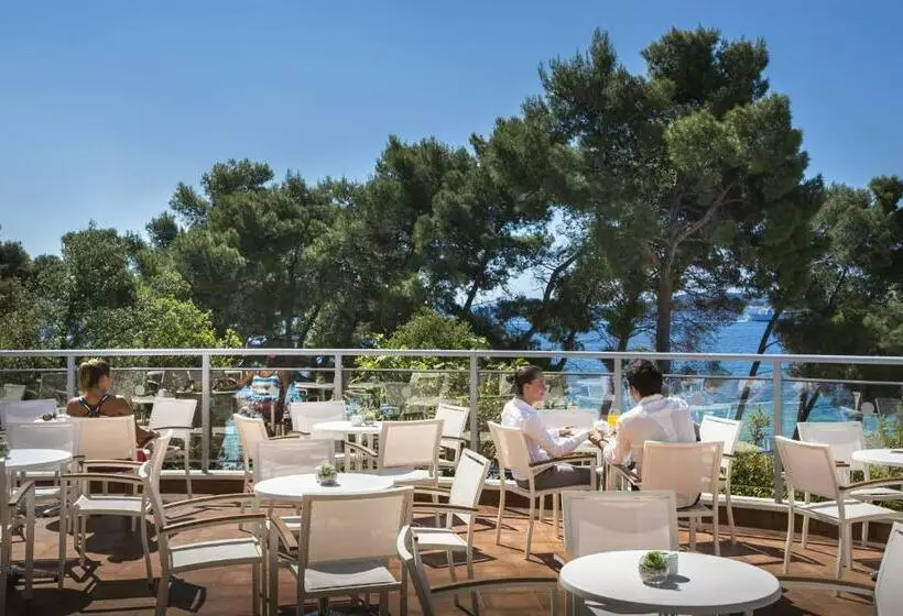 فندق Aminess Grand Azur