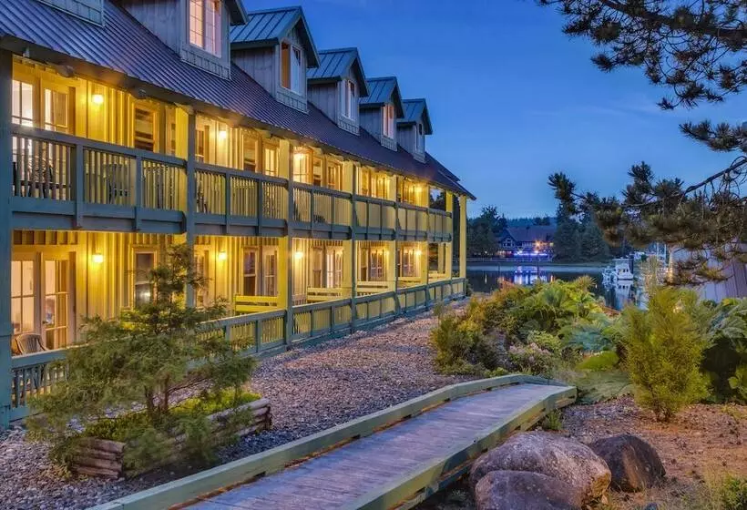 酒店 Canadian Princess Lodge & Marina