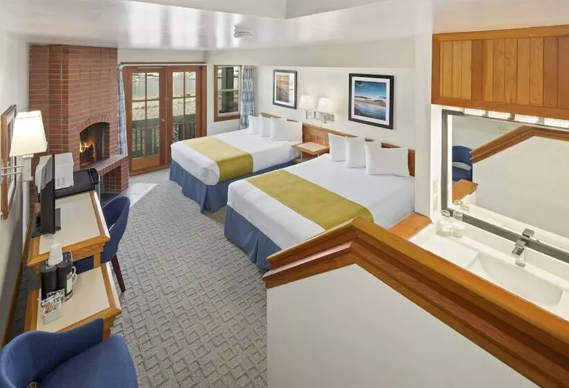 酒店 Canadian Princess Lodge & Marina