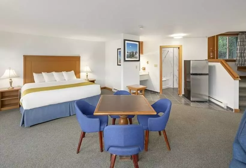 酒店 Canadian Princess Lodge & Marina