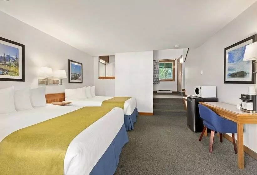 酒店 Canadian Princess Lodge & Marina