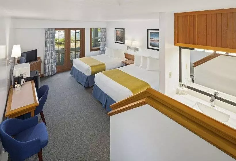 酒店 Canadian Princess Lodge & Marina