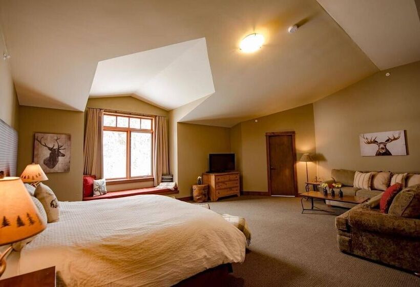 هتل Copper Horse Lodge