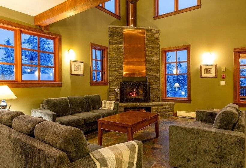 هتل Copper Horse Lodge