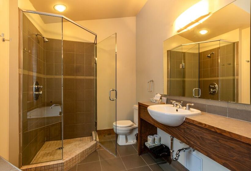 هتل Copper Horse Lodge