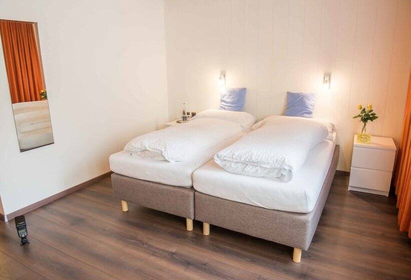 Hotell Garni Rösslipost