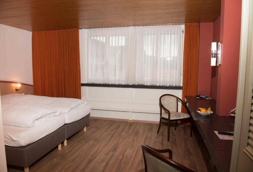 Hotell Garni Rösslipost