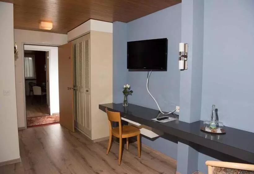 Отель Garni Rösslipost