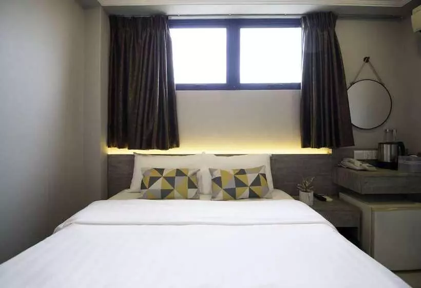 هتل Harbour Ville