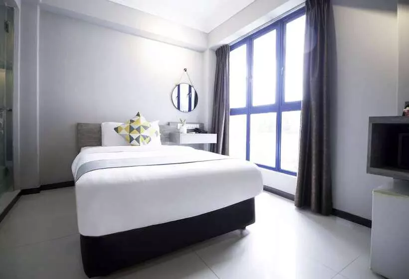 هتل Harbour Ville