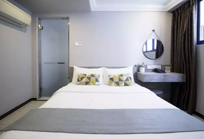 هتل Harbour Ville