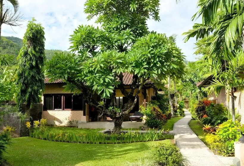Hotel Hidden Paradise Cottages