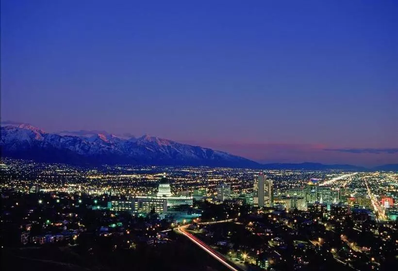 בית מלון כפרי Holiday Inn Express Salt Lake City Downtown, An Ihg