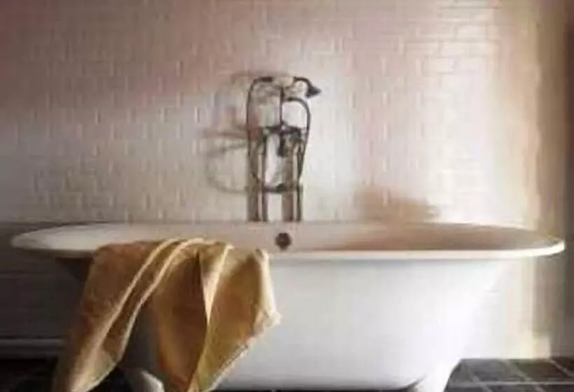 فندق Hostellerie Du Cigalou   Teritoria