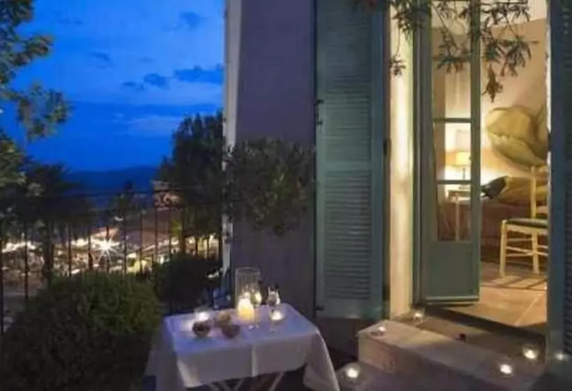 فندق Hostellerie Du Cigalou   Teritoria