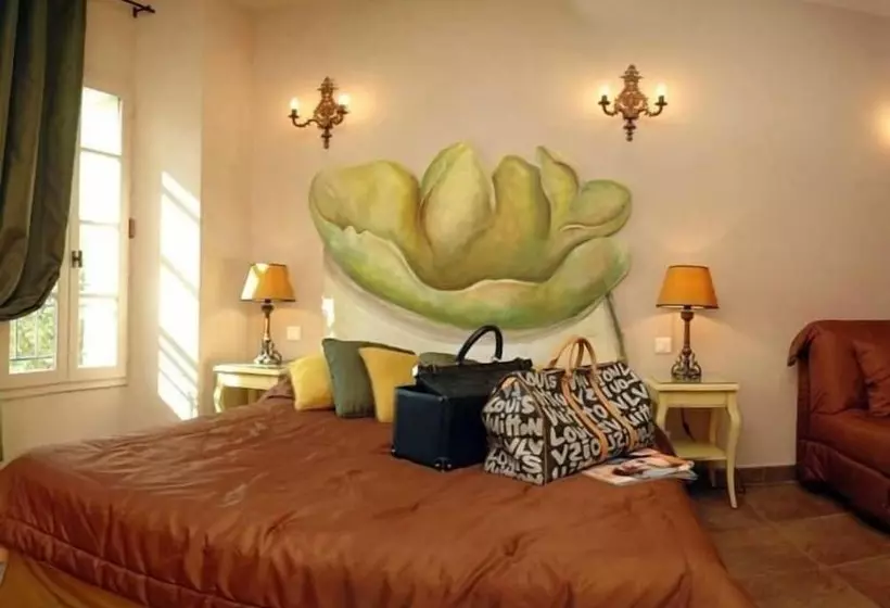 فندق Hostellerie Du Cigalou   Teritoria