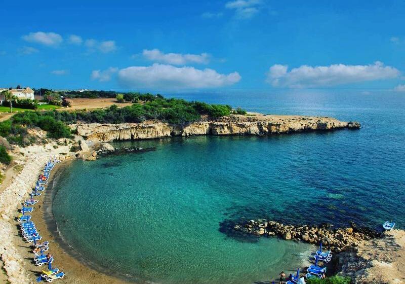 هتل Malama Beach Holiday Village