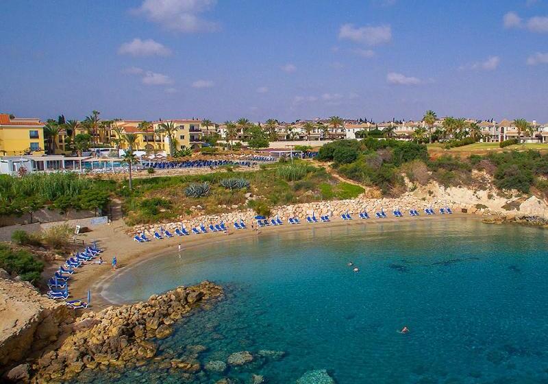 هتل Malama Beach Holiday Village