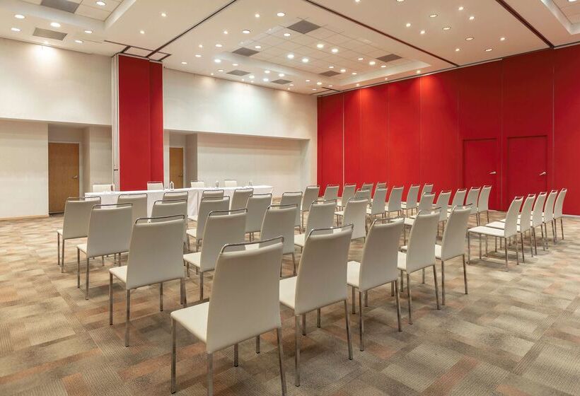 هتل NH Puebla Centro Historico