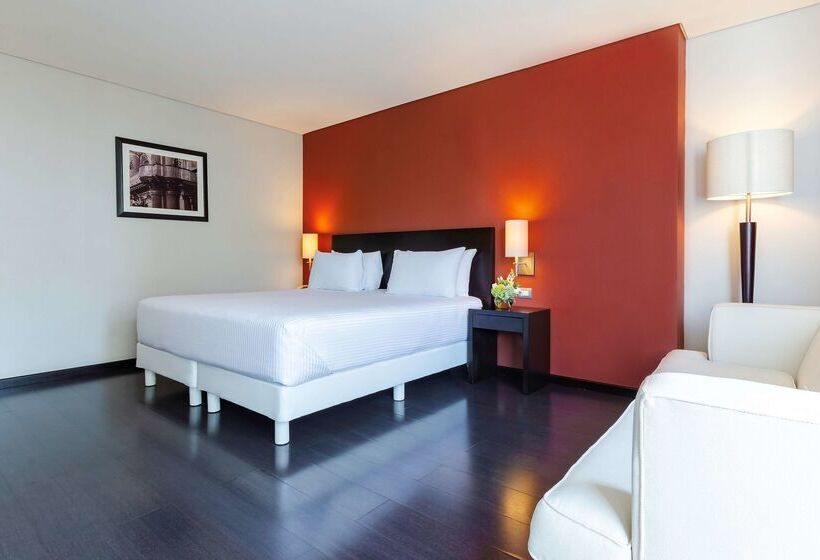 هتل NH Puebla Centro Historico